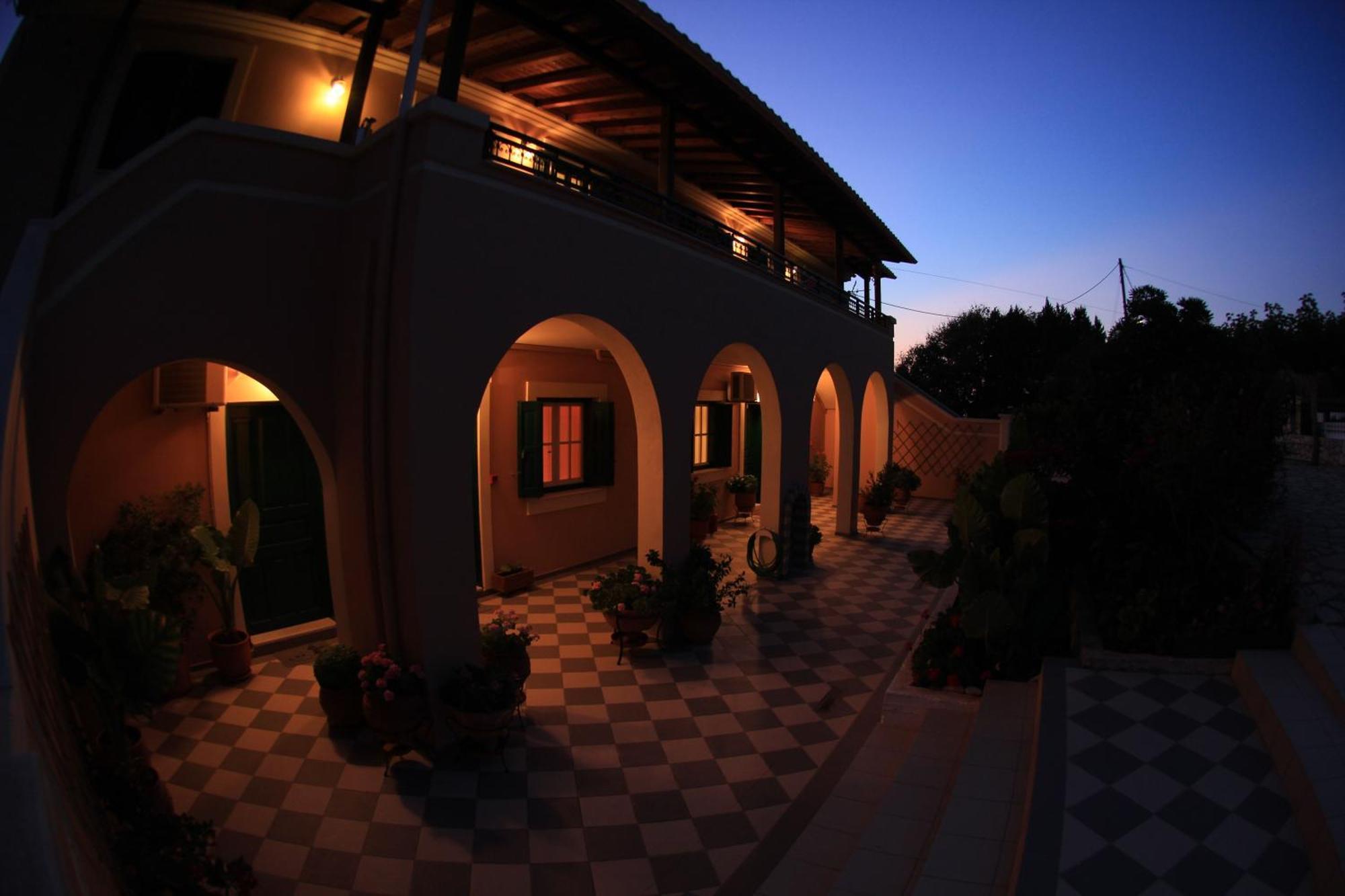 Heliovasilema Apartment Fiskardo Exterior foto